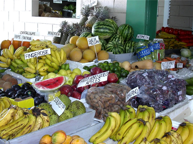 Markt in St. John\'s - Market in St. John\'s, Antigua & Barbuda