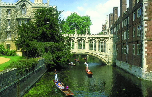 Cambridge, Bridge of Sights, England