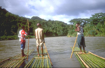 Rafting auf dem Rio Grande, Jamaika