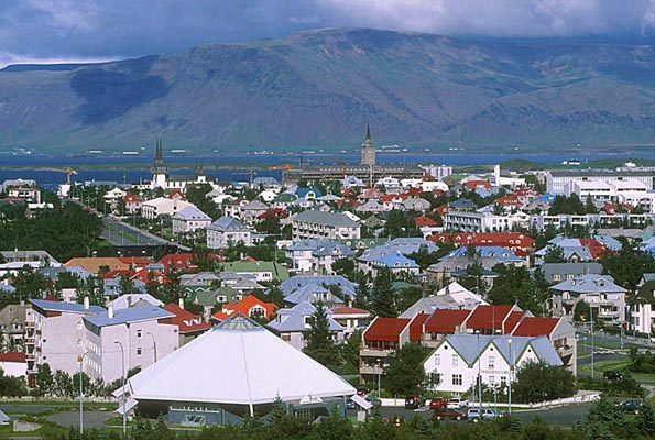 Aerial view of Reykjavík, Island