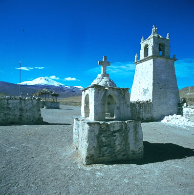 Iglesia de Guallatire, Chile
