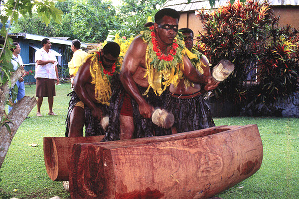 Lali, Fidschi